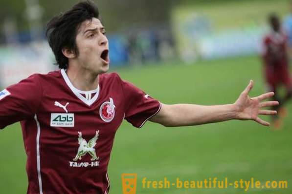 Serdar Azmun: Kariéra iránsky futbalista, 