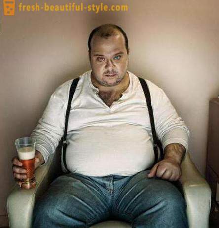 Ako odstrániť tuk z svaly hrudníka muža? Silový tréning a znížený kalorický príjem