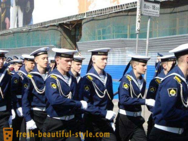 Neformálne a uniforma námorníctva