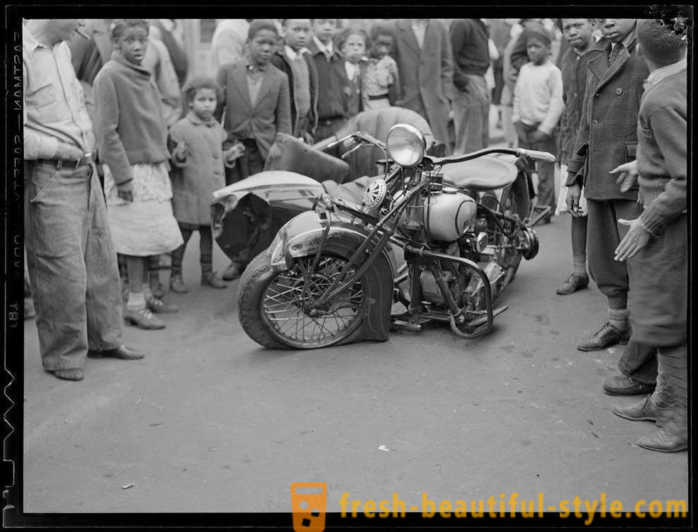 Fotografická zbierka nehôd na cestách Ameriky v rokoch 1930-1950
