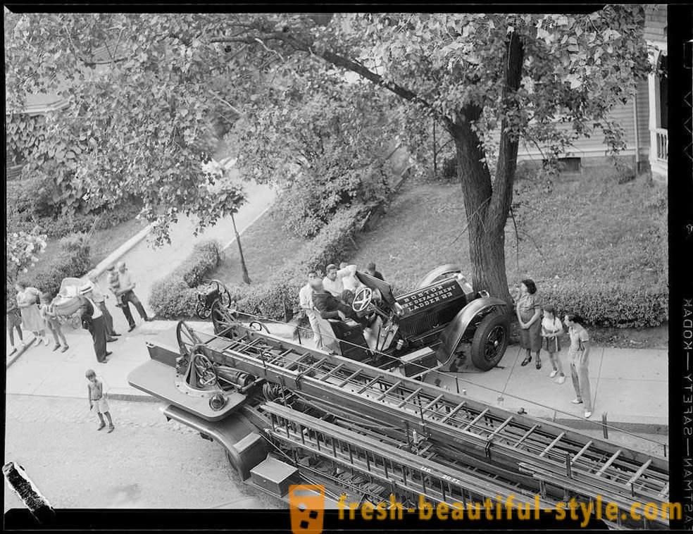 Fotografická zbierka nehôd na cestách Ameriky v rokoch 1930-1950