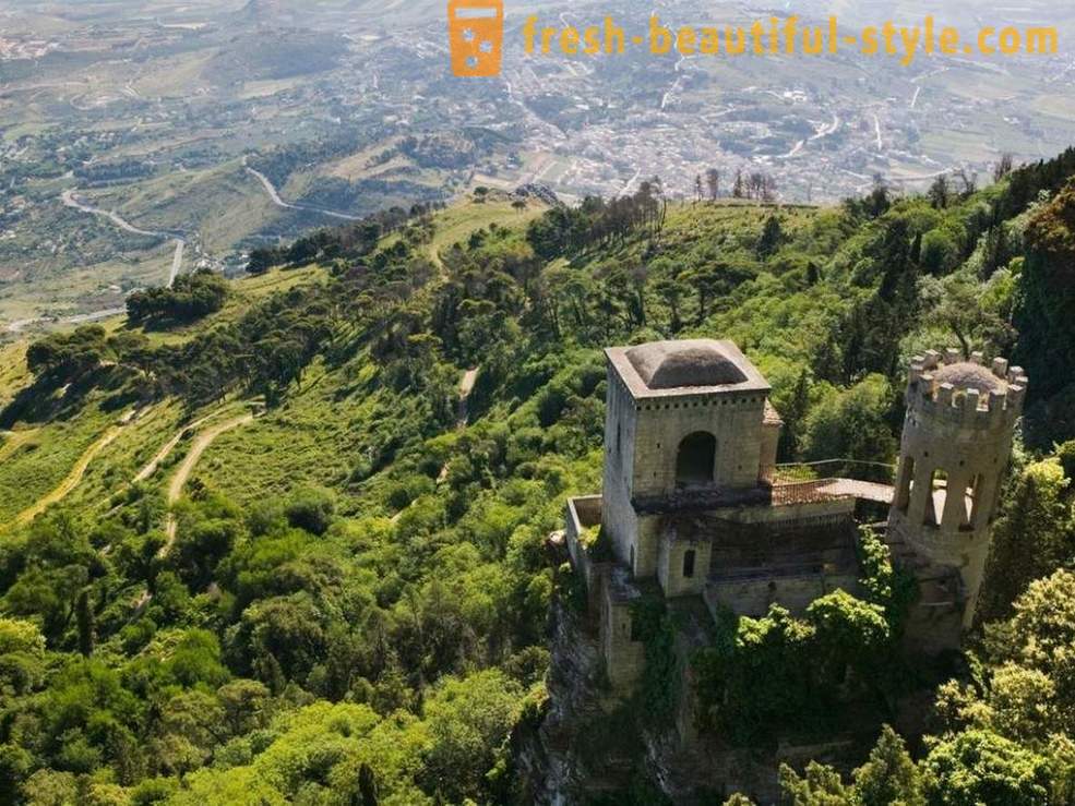 Krása horských miest Talianska