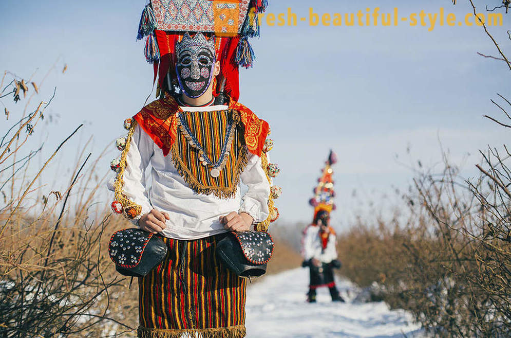 Kukeri - novoročné rituál v Bulharsku