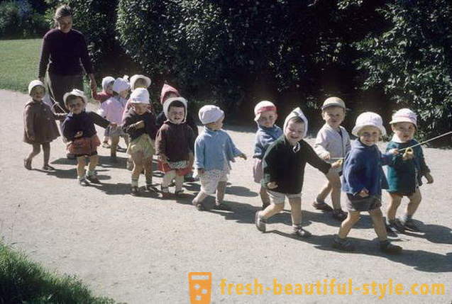 Sovietska škôlky na prechádzku