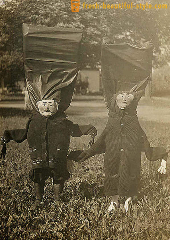 Najstarší a podivné kostýmy pre Halloween