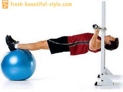 Reverzný push-up pre triceps