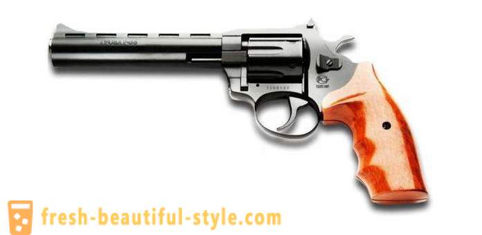 Traumatické revolver: špecifikácia a recenzie